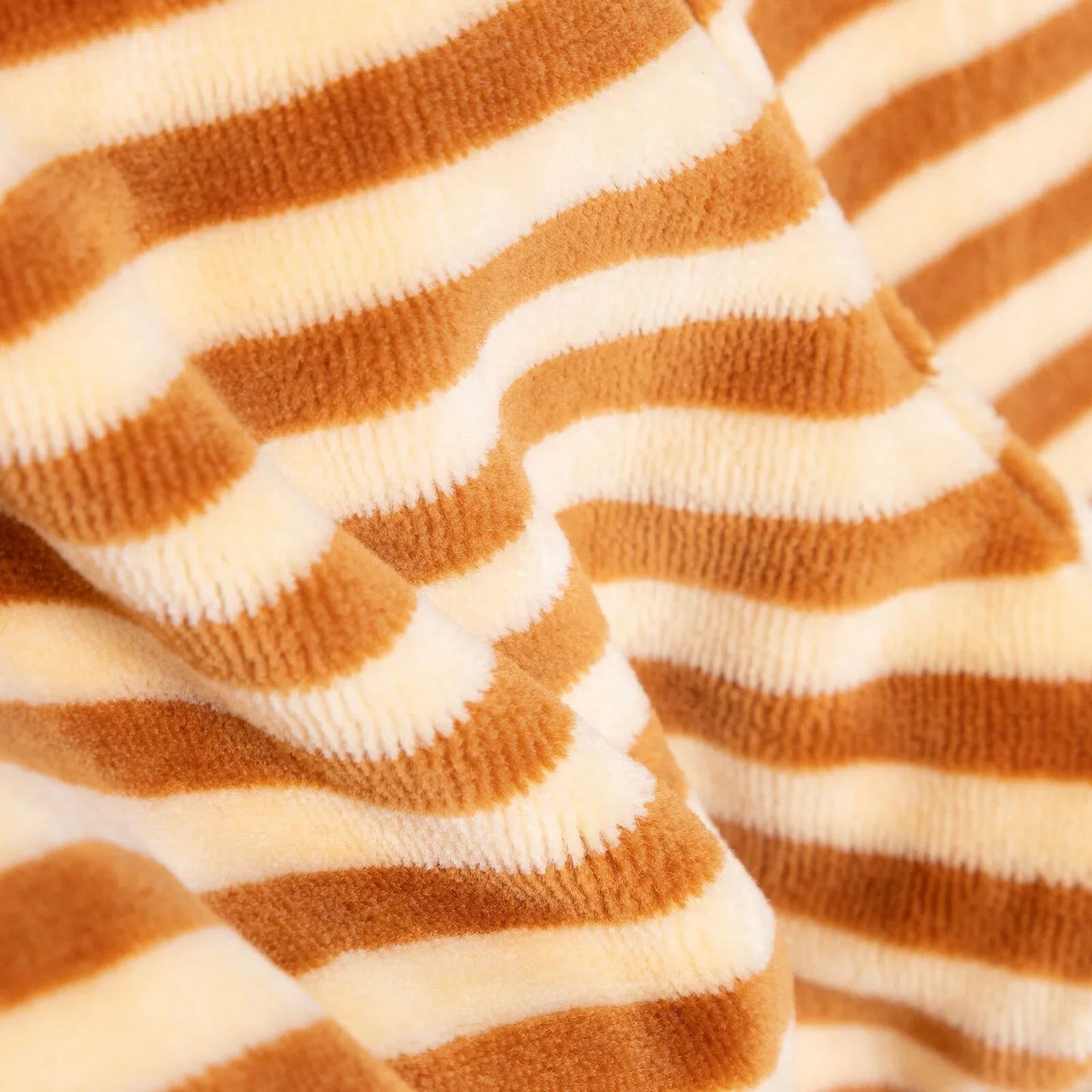 HelloBaby Velvet Pyjama Set - Light Brown ebebek