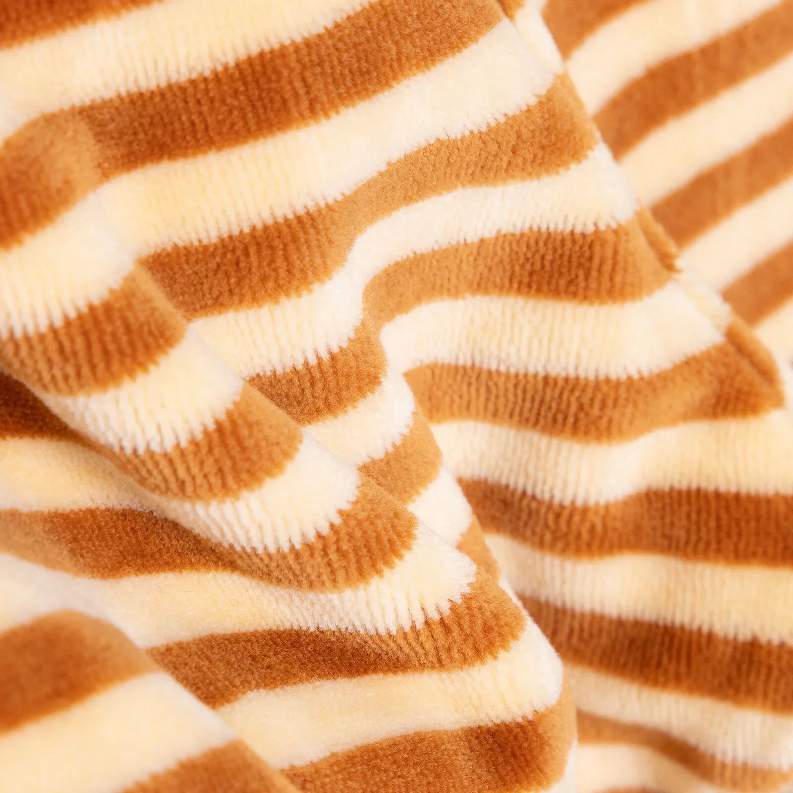 HelloBaby Velvet Pyjama Set - Light Brown ebebek