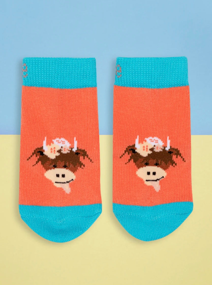 Bonnie Highland Cow Socks Pebble Children’s Wear