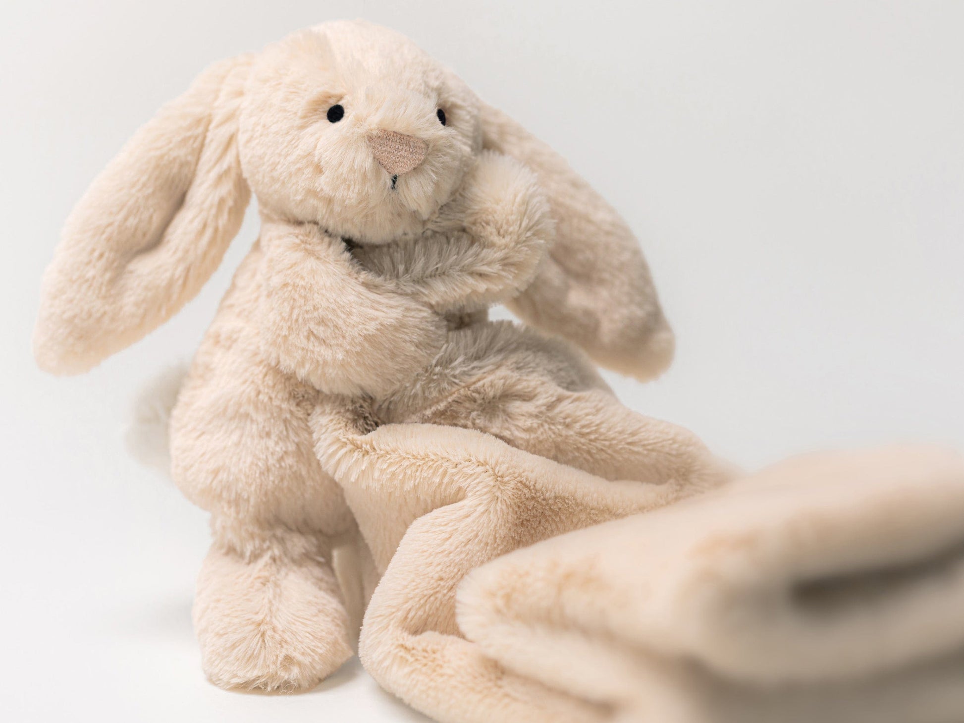 Jellycat Bashful Luxe Willow Bunny Soother in Ivory (34 CM) Childsplay Clothing