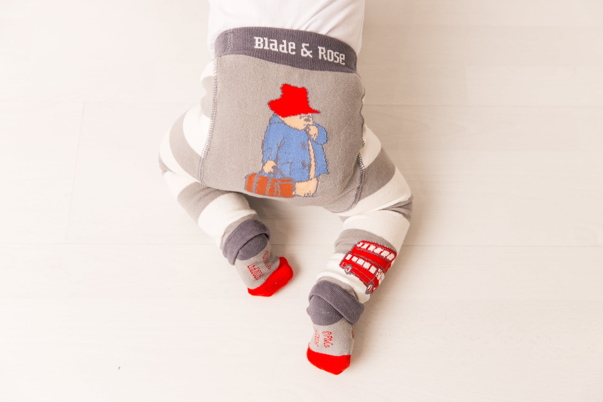 Paddington™ Loves to Travel Leggings Pebble Children’s Store
